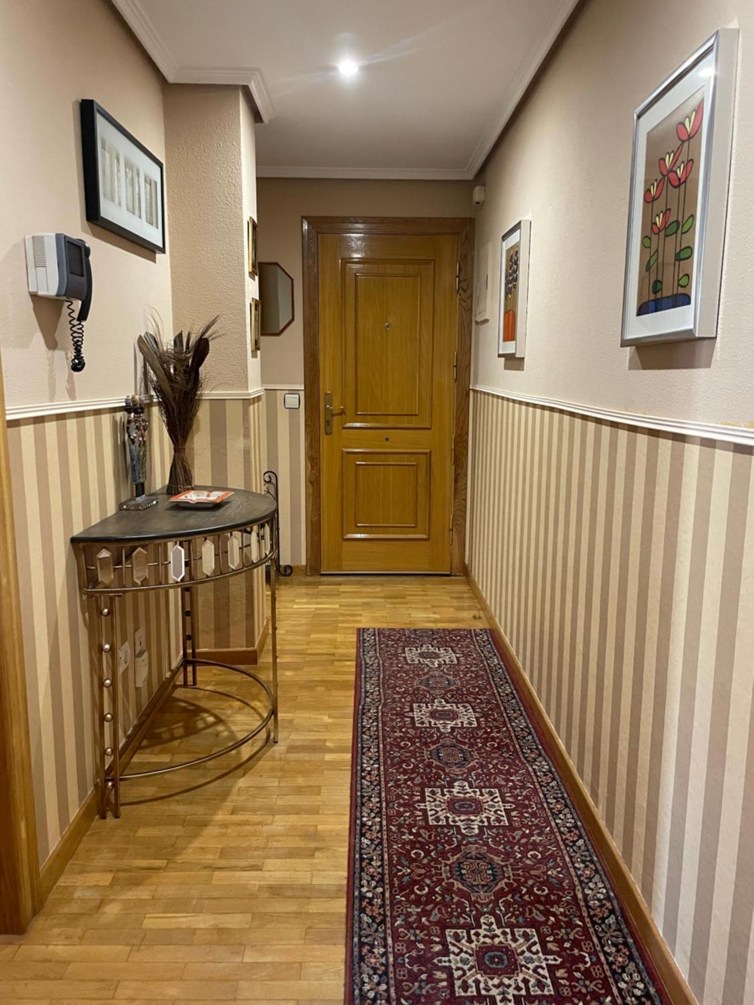 Piso Centrico Con Plaza De Garaje Apartment Ponferrada Exterior photo